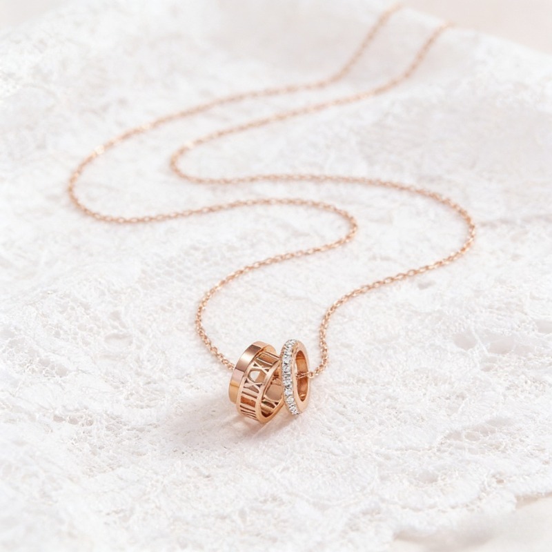 Hollow-Out Roman Numeral Three-Circle Necklace — Minimalist Style
